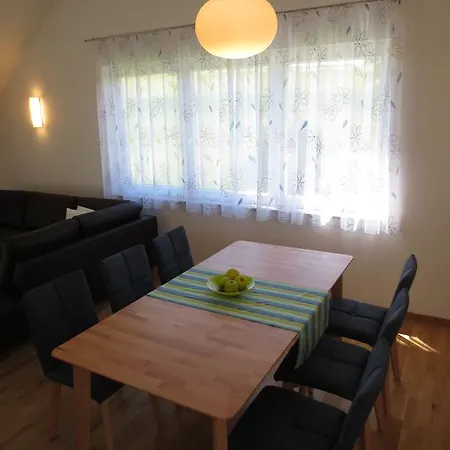 Apartment Ferienwohnungen Hoedingen, Bernhard Vogler Goldach
